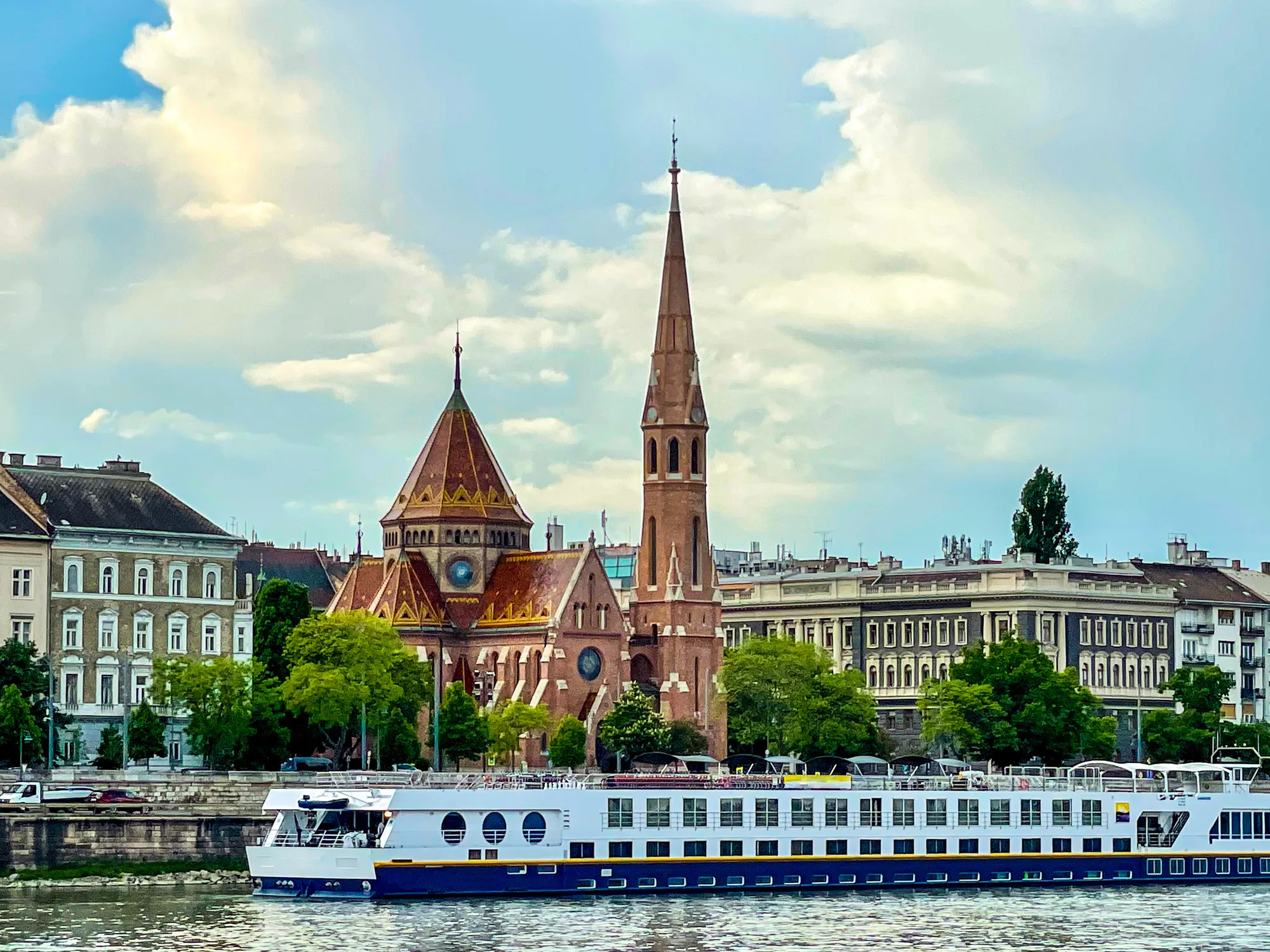 The best Amsterdam to Budapest river cruises AWW