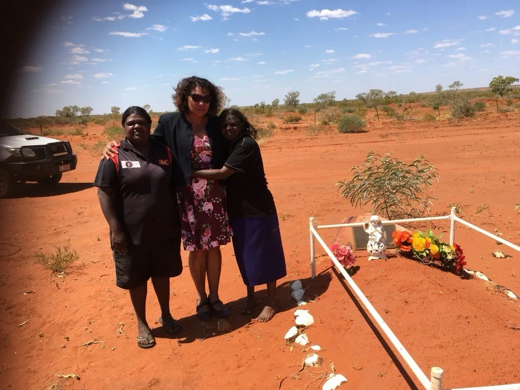 murdered indigenous woman Jenny Liddle-Bob's extended family visit her grave at Canteen Creek in the Northern Territory.