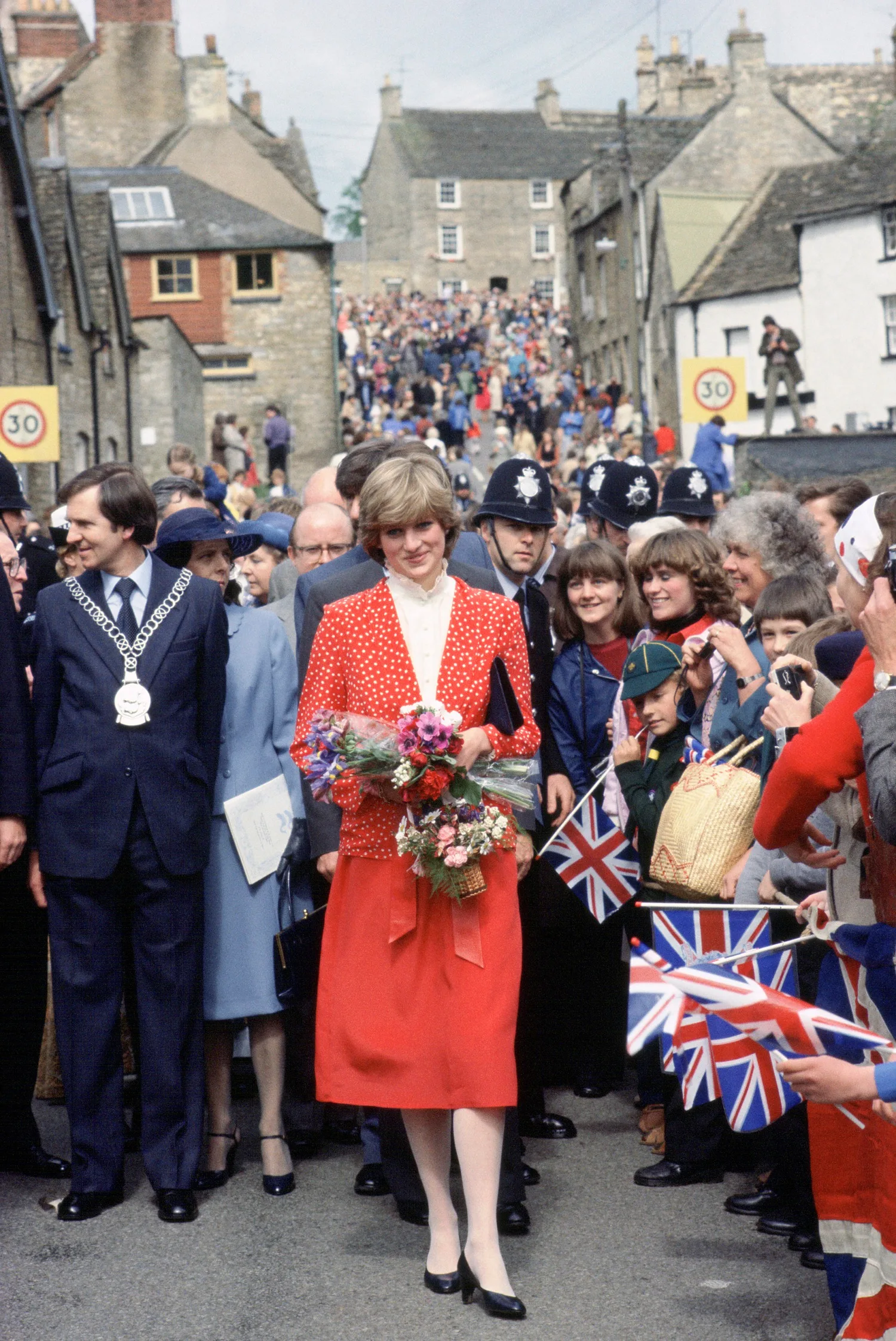 Princess Diana with A Huge Crowd Of Royal Fans With Union Jack Flags