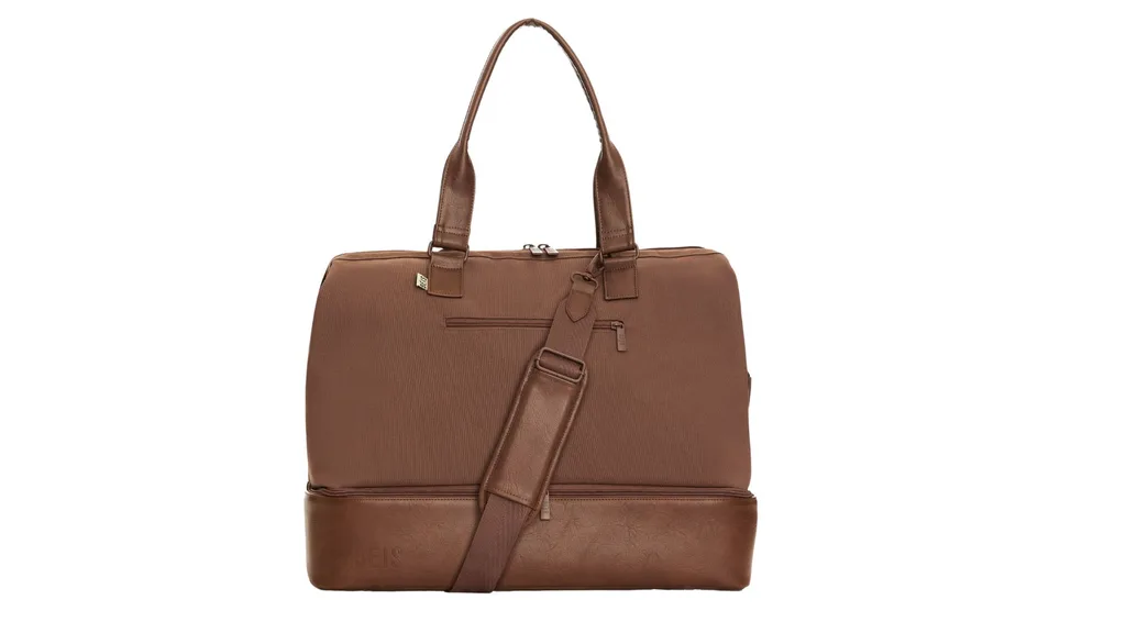 Beis The Weekender bag in maple colour