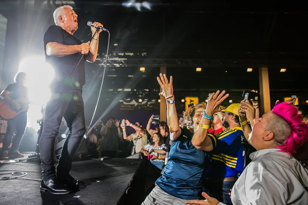 Daryl Braithwaite at OzHarvest event