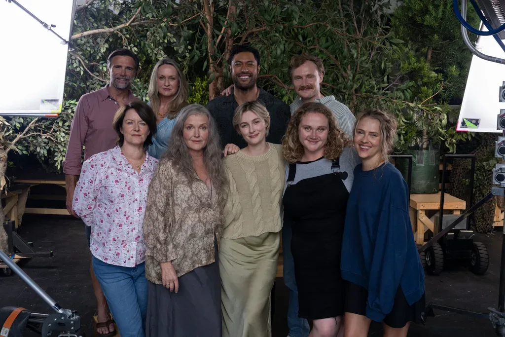 liane moriarty tv series - the cast of the last anniversary