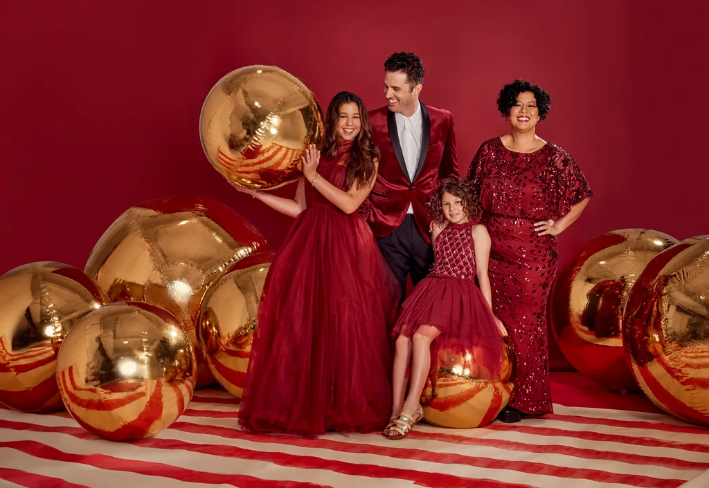 Mahlia Barnes Christmas with The Weekly