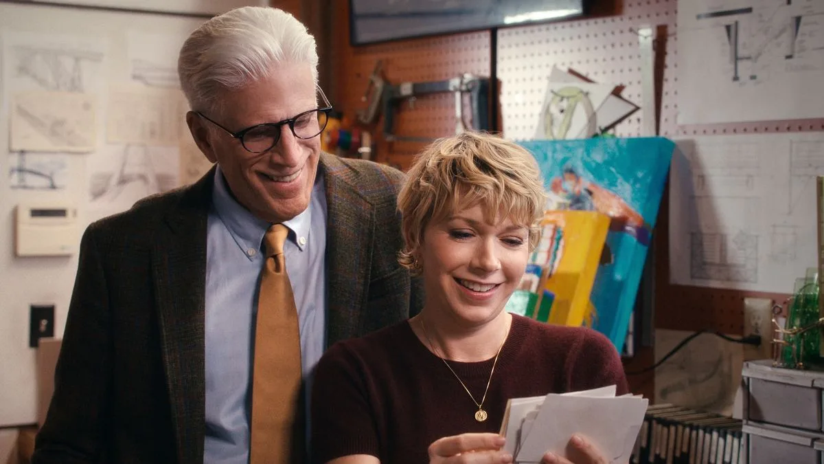 a man on the inside has been renewed for season 2