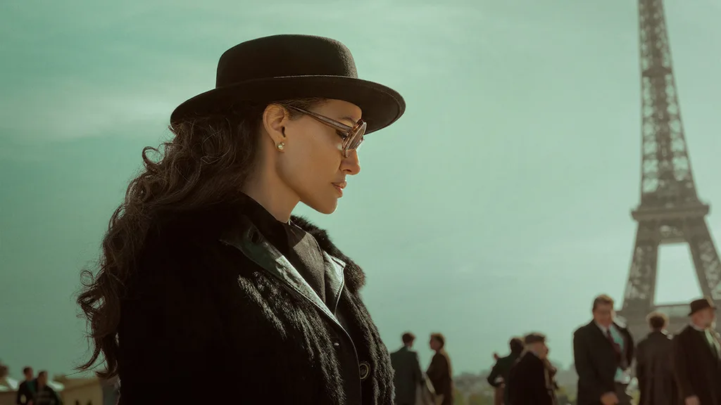 angelina jolie in maria