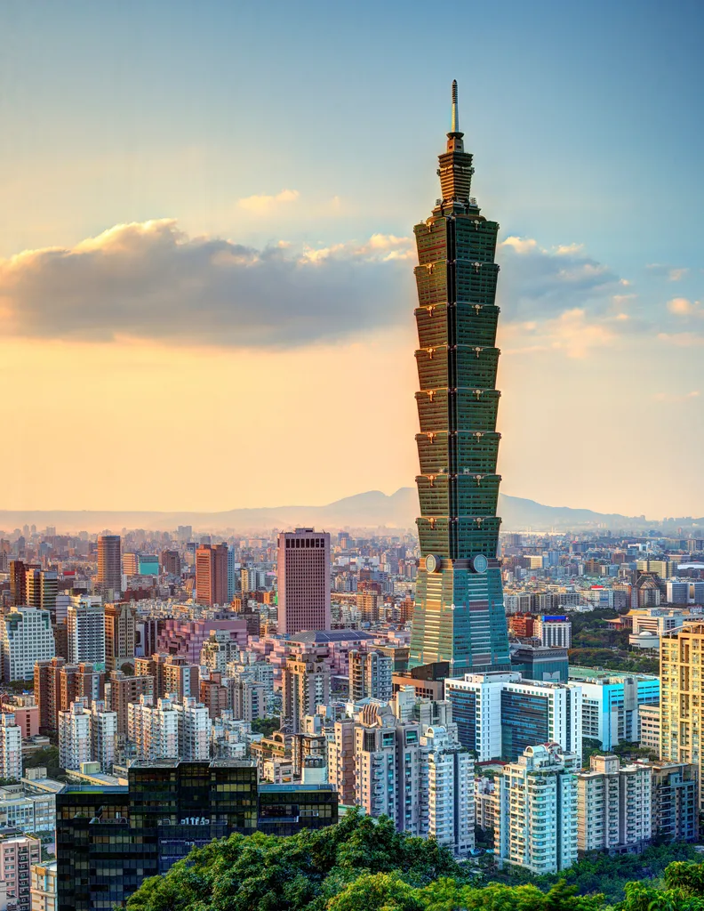 Skyline of Xinyi District in downtown Taipei, Taiwan.