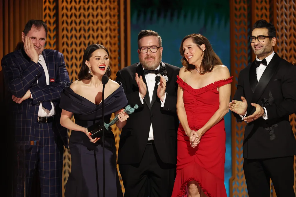 sag award winners - the cast of only murders in the building