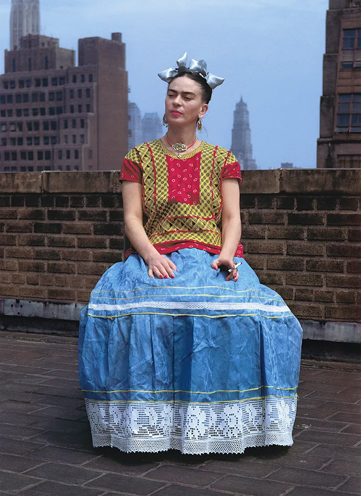 Nickolas' final photo session with Frida was in 1946. Copyright: Nickolas Muray Archives