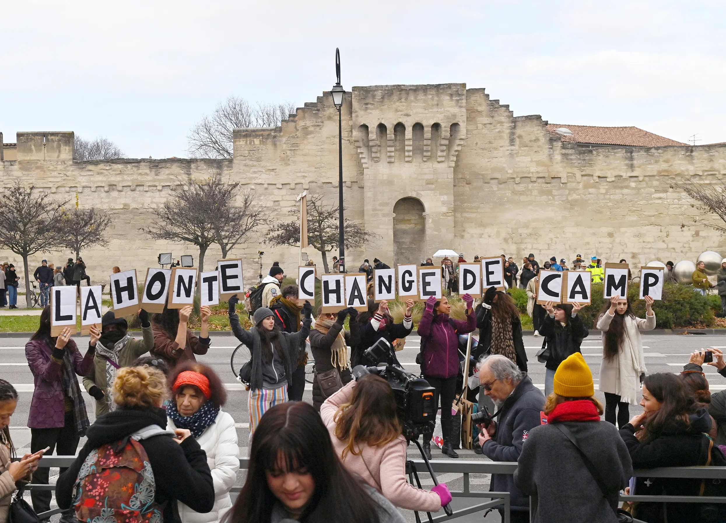 Support on the streets for Gisèle Pelicot.