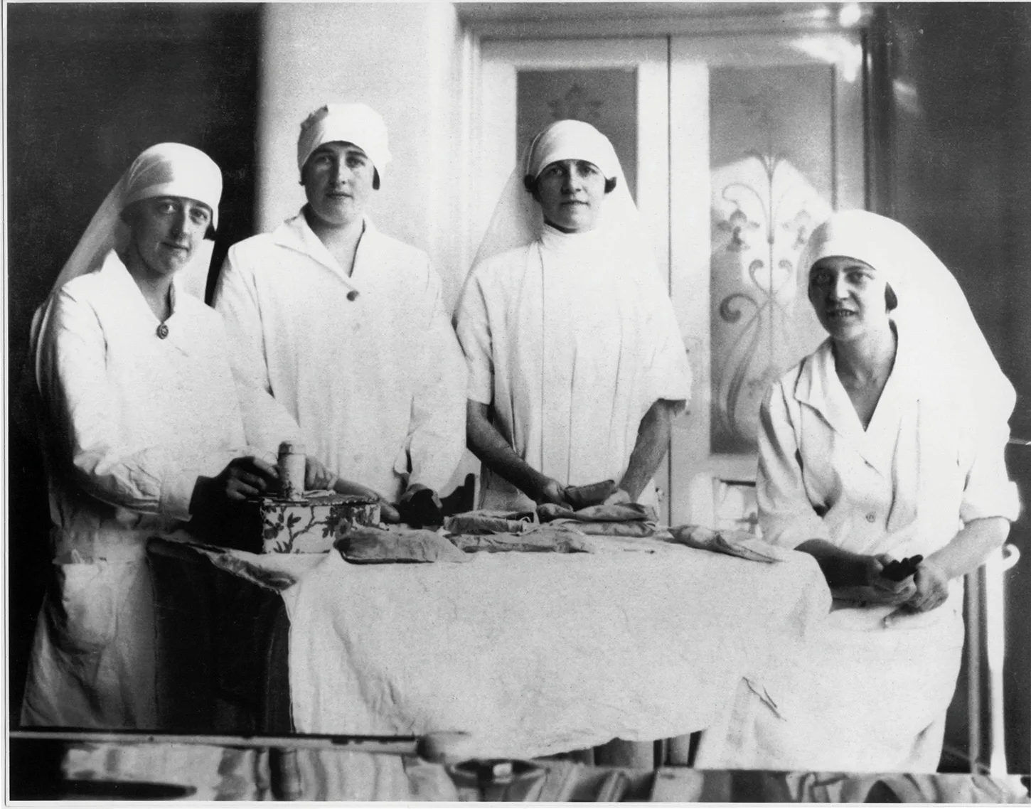 St Vincent's nurses circa 1920