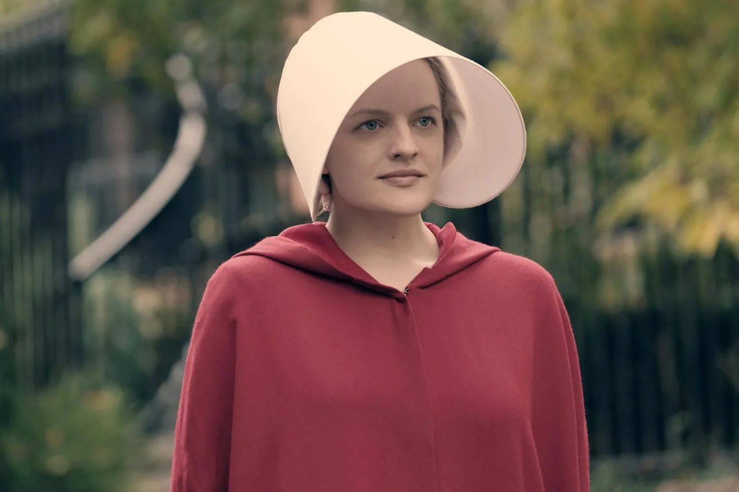 tv shows based on books - the handmaid's tale