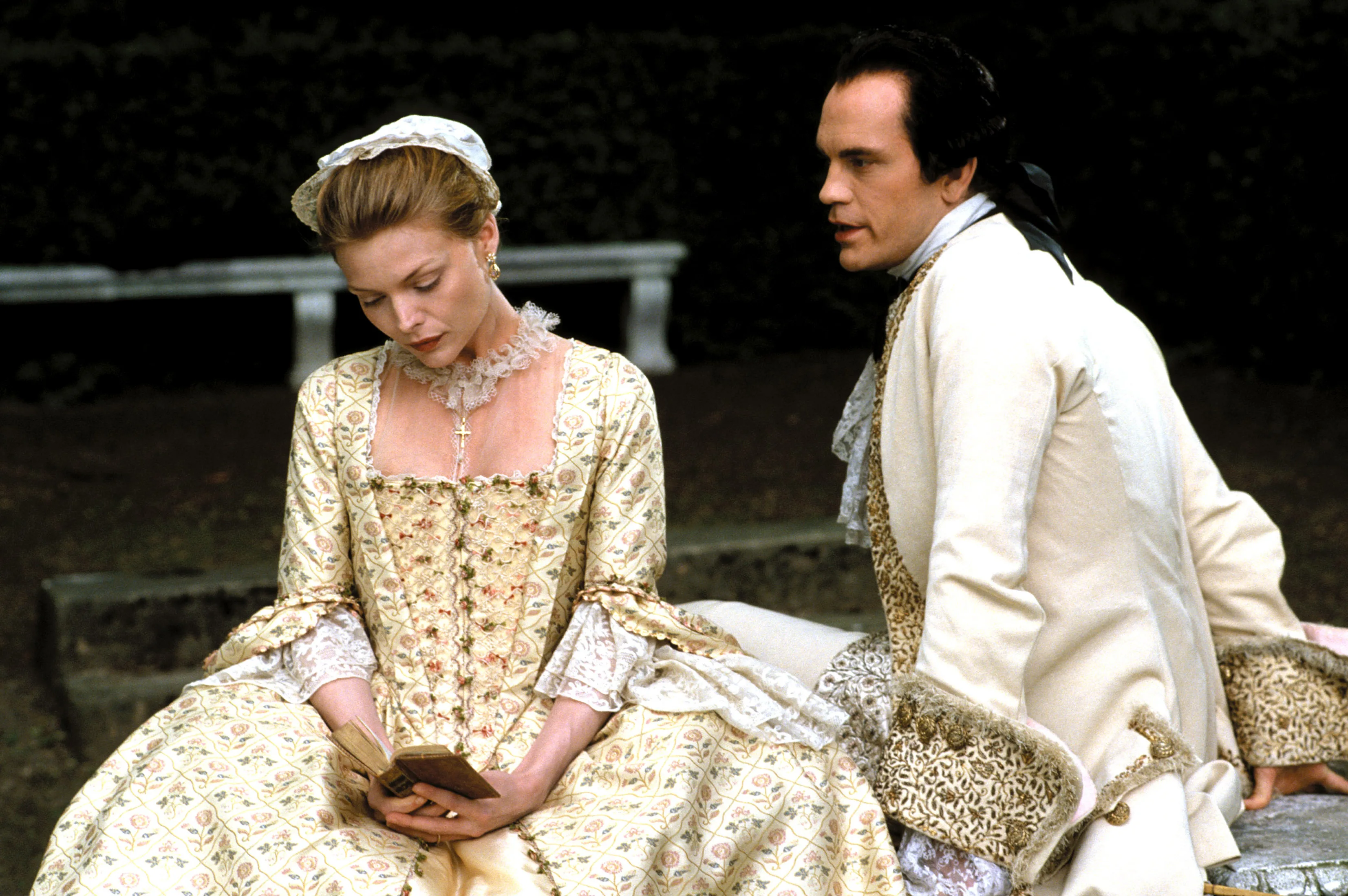 michelle pfeiffer movies - dangerous liaisons