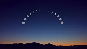 What is a super new moon?
