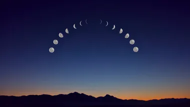 What is a super new moon?