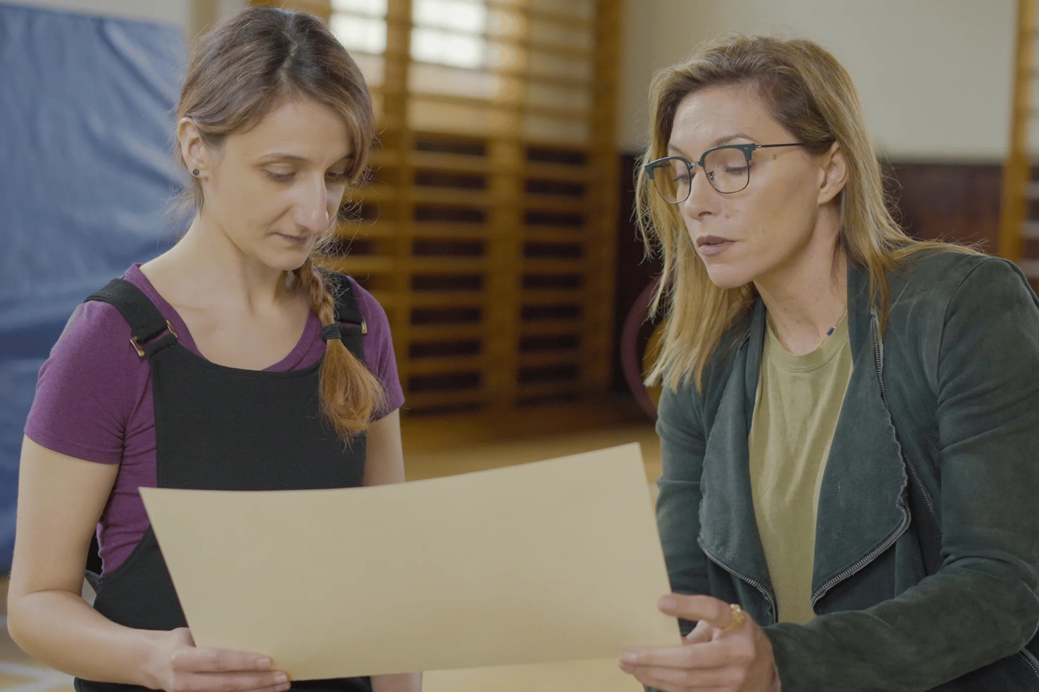 Claudia Karvan with Dr Philippa Mesiano at Carew Academy, Surrey, UK. Photo supplied by SBS.
