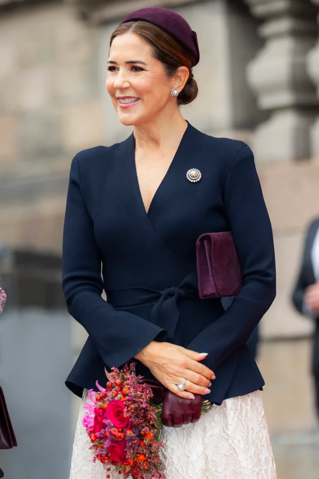 Queen Mary fashion: Her best looks | AWW Queen Mary fashion: Her best looks | AWW