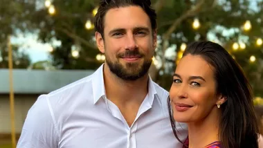 Australian model Megan Gale secretly married Shaun Hampson in Fiji