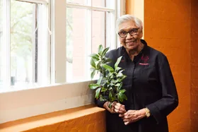 Welcome to Aunty Beryl Van-Oploo’s kitchen of kindness