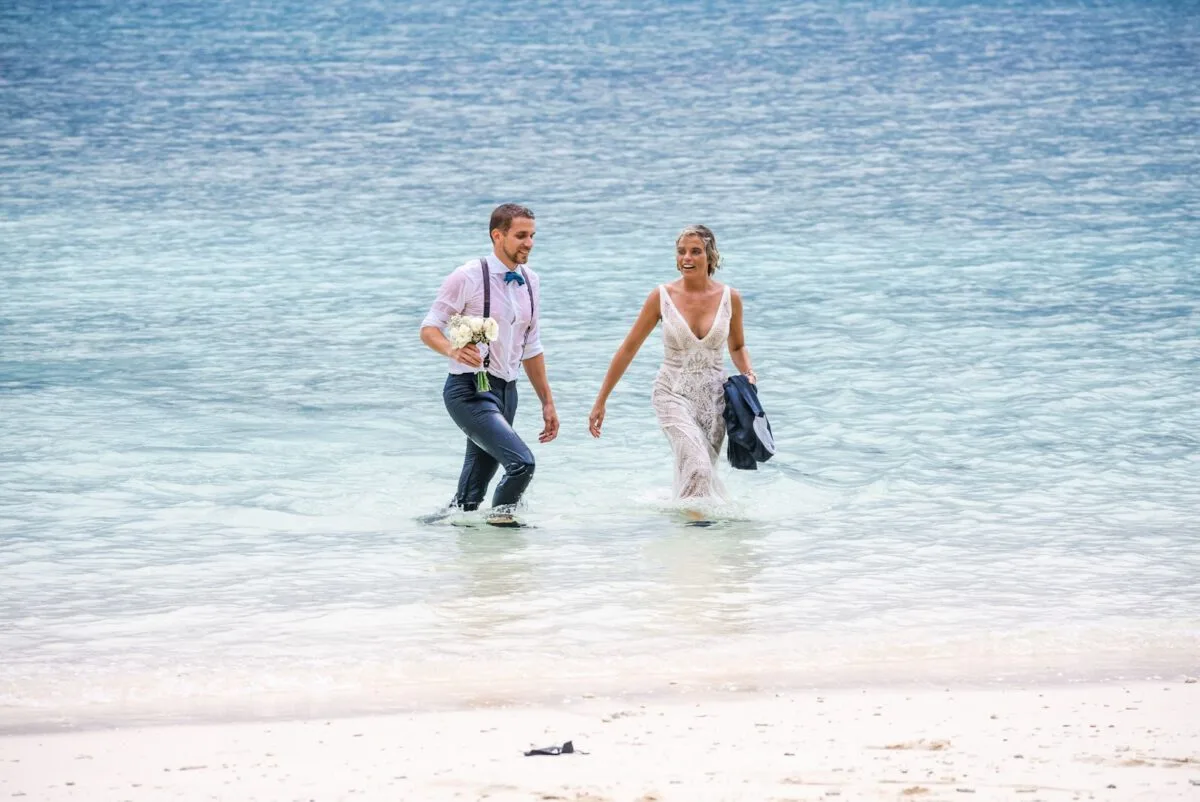 stranded on honeymoon island promo shot