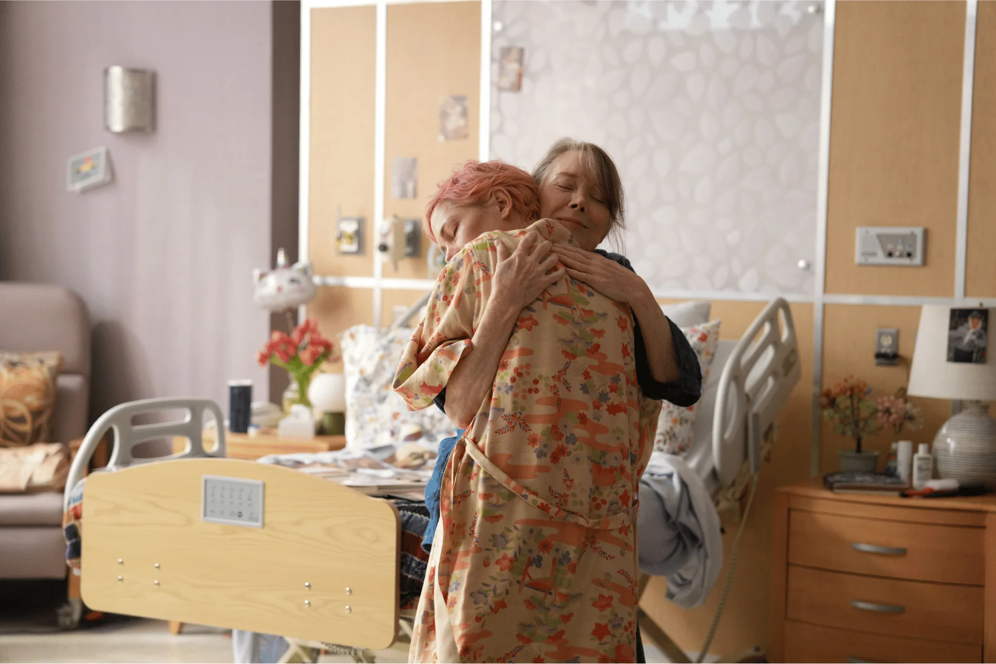 Sissy Spacek and Michelle Williams in a scene from Dying for Sex.