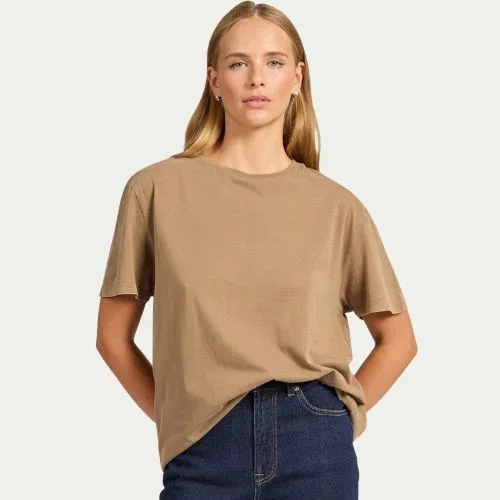 Academy Brand Jimmy Boyfriend Tee in jersey caramel colour