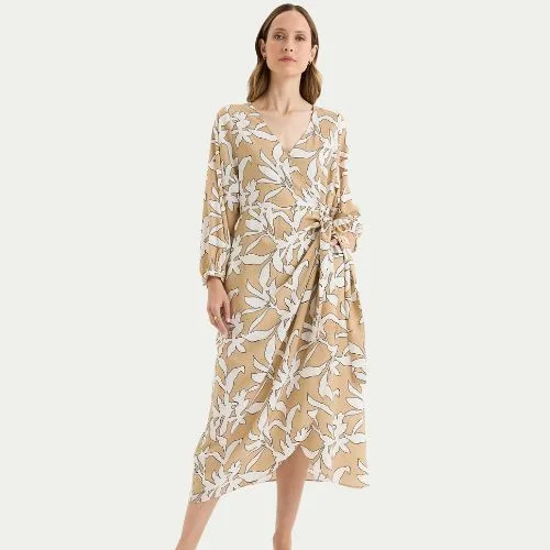 Yarra Trail Broadleaf Dress