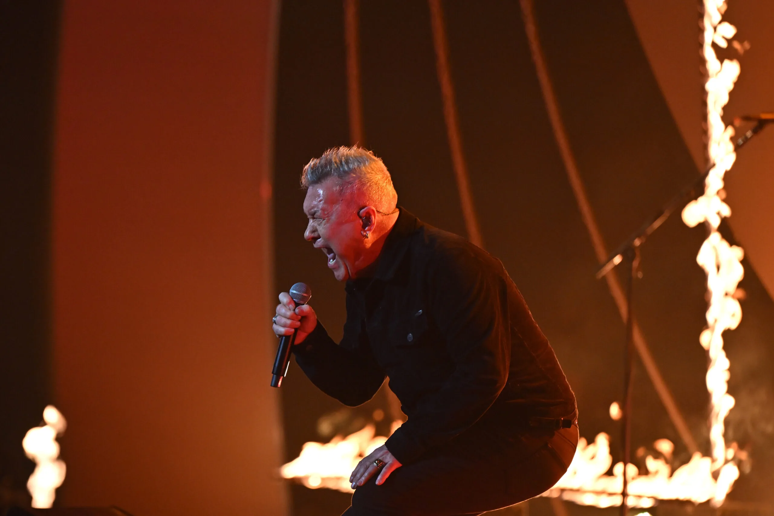 jimmy barnes logies performance