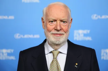 Tributes pour in for legendary film critic David Stratton AM