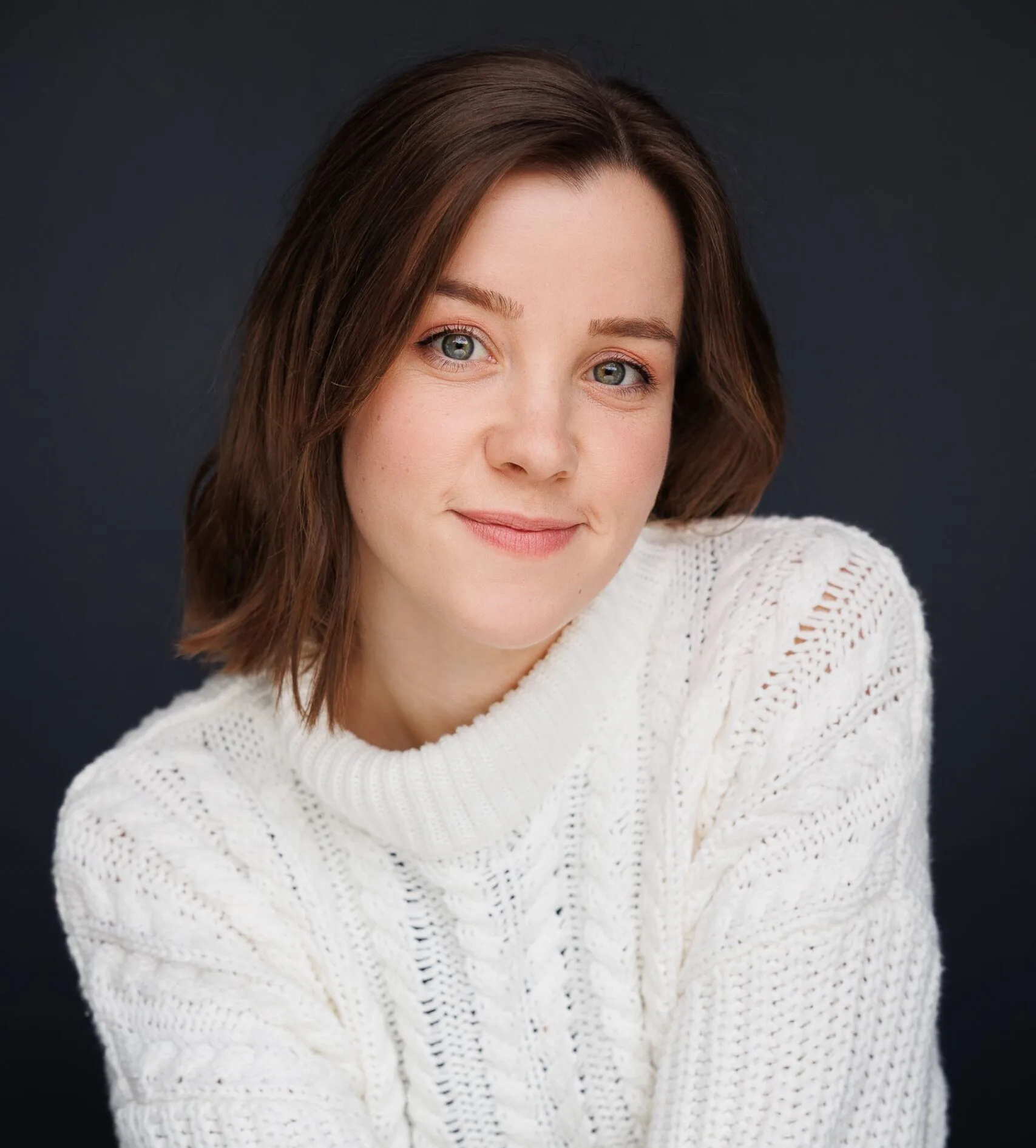 Lizzie headshot