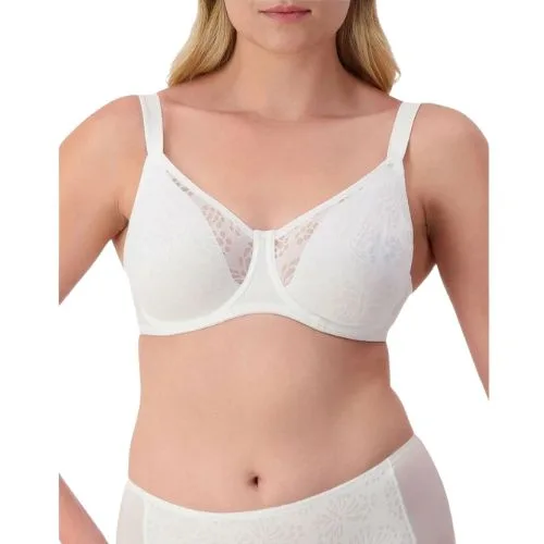 Triumph Lacy Minimiser Bra in White