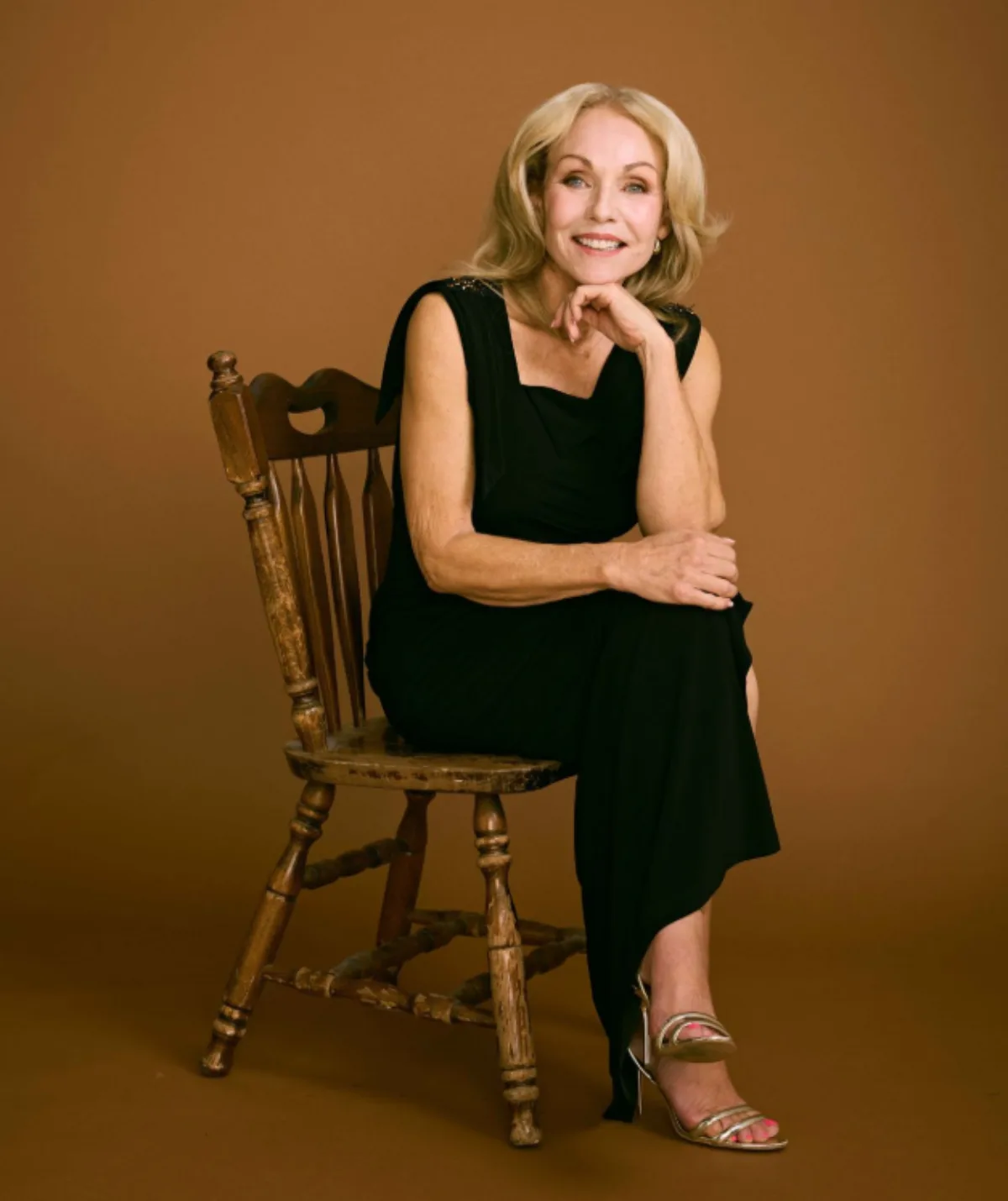 the golden bachelor 2025 laura australia