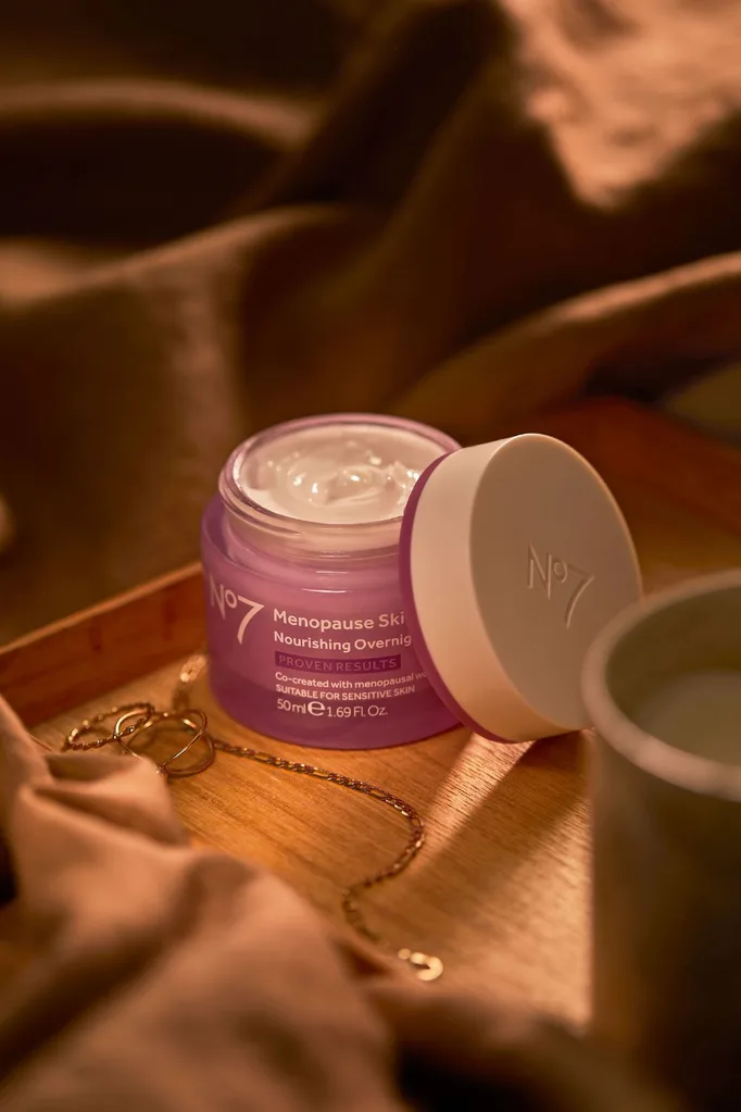 No7 Menopause skincare nourishing overnight cream