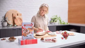 Arnott’s and The Australian Women’s Weekly serve up biscuit cookbook