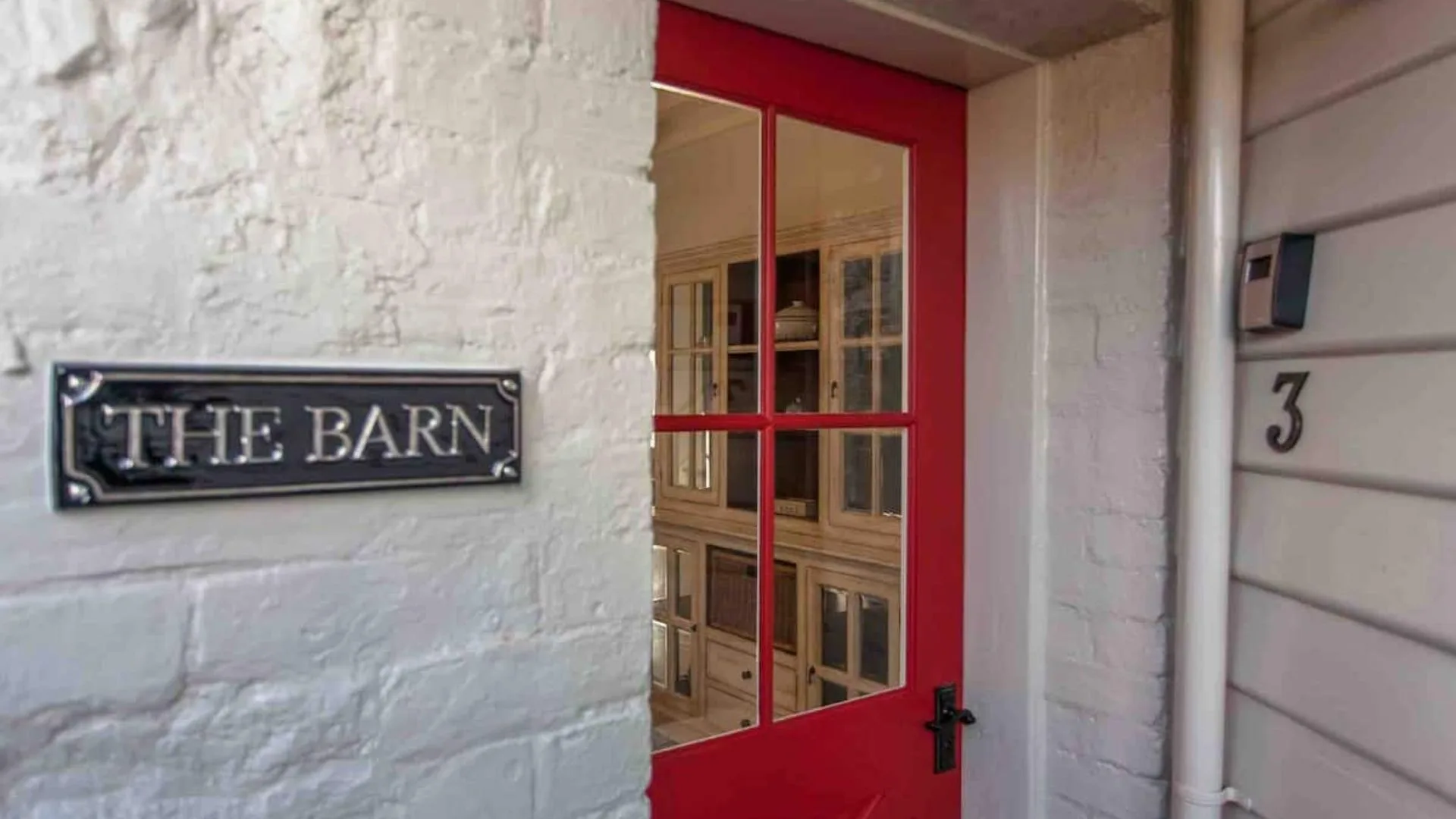 best airbnb hobart the barn