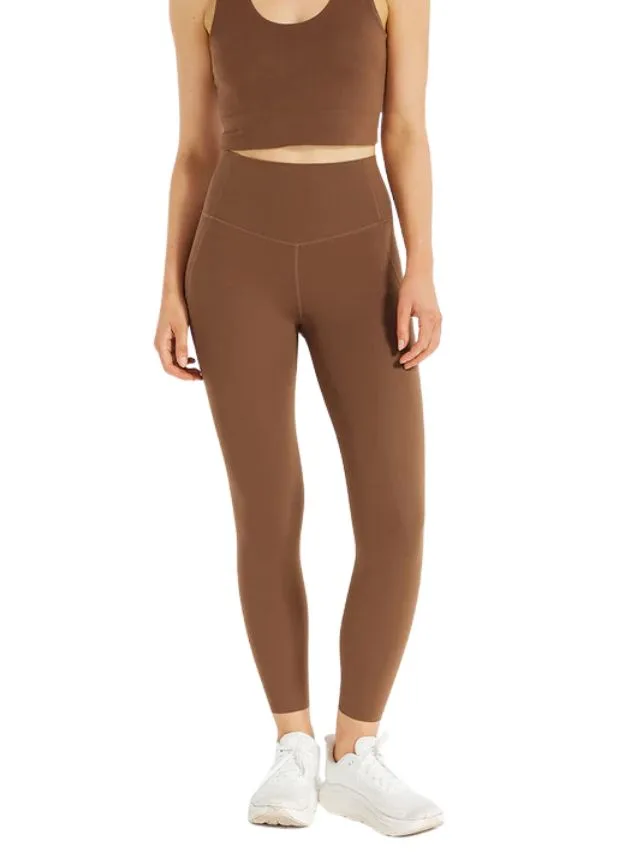 Nimble Activewear In Motion Pocket 7/8 Legging - cocoa colour