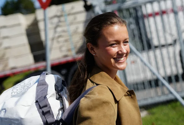 Princess Isabella begins military service