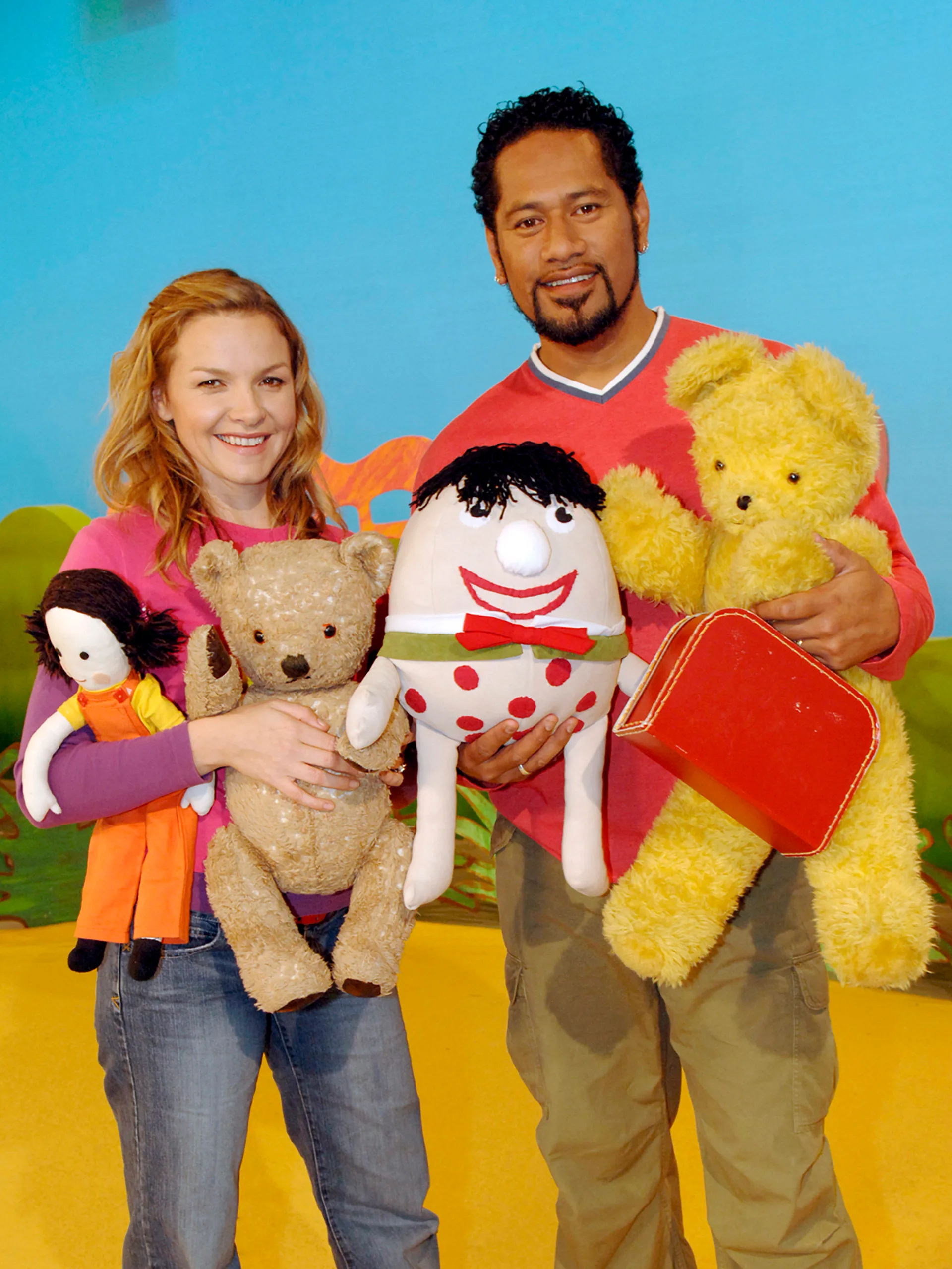 Playschool presenters Justine Clarke and Jay Laga'aia. Image supplied and used with permission by ABC.