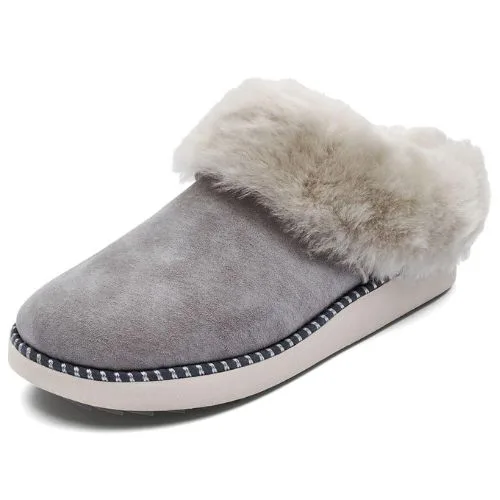 OLUKAI Ku'i Women's Slipper - fog/mist grey colour. Featured in best slippers article for AWW.