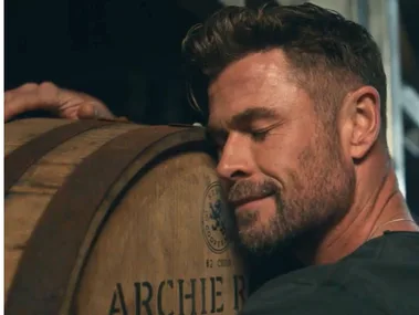 Hemsworth brothers team up to support Chris’s new venture