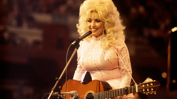 Jane Fonda, Reese Witherspoon and more tribute music icon Dolly Parton