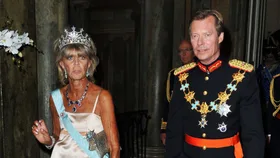 Sapphires connected to the Swedish royal family put to auction without the King’s knowledge
