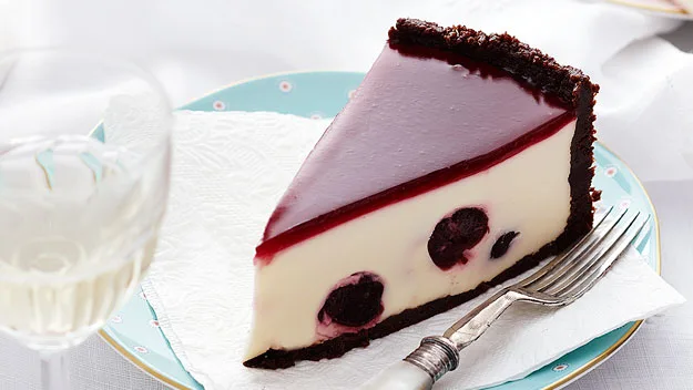 Black forest cheesecake