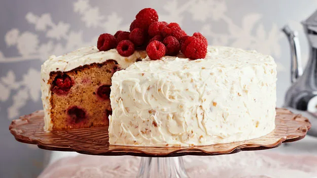 Raspberry hazelnut cake | Women's Weekly Food
