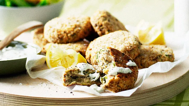 Salmon cakes with caper sauce