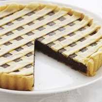treacle tart with a slice cut out