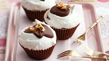 Chocolate and hazelnut meringue cupcakes