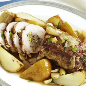 pork neck slow cooker with pears