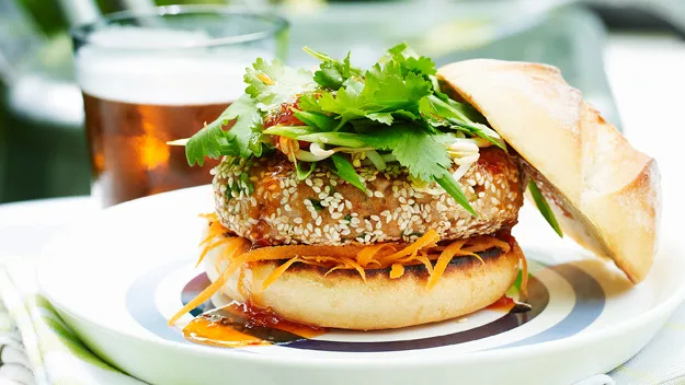 Pork and sesame burgers