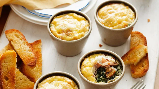 Spinach and mushroom baked eggs