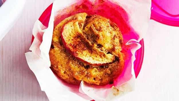 Apple and cinnamon muffins